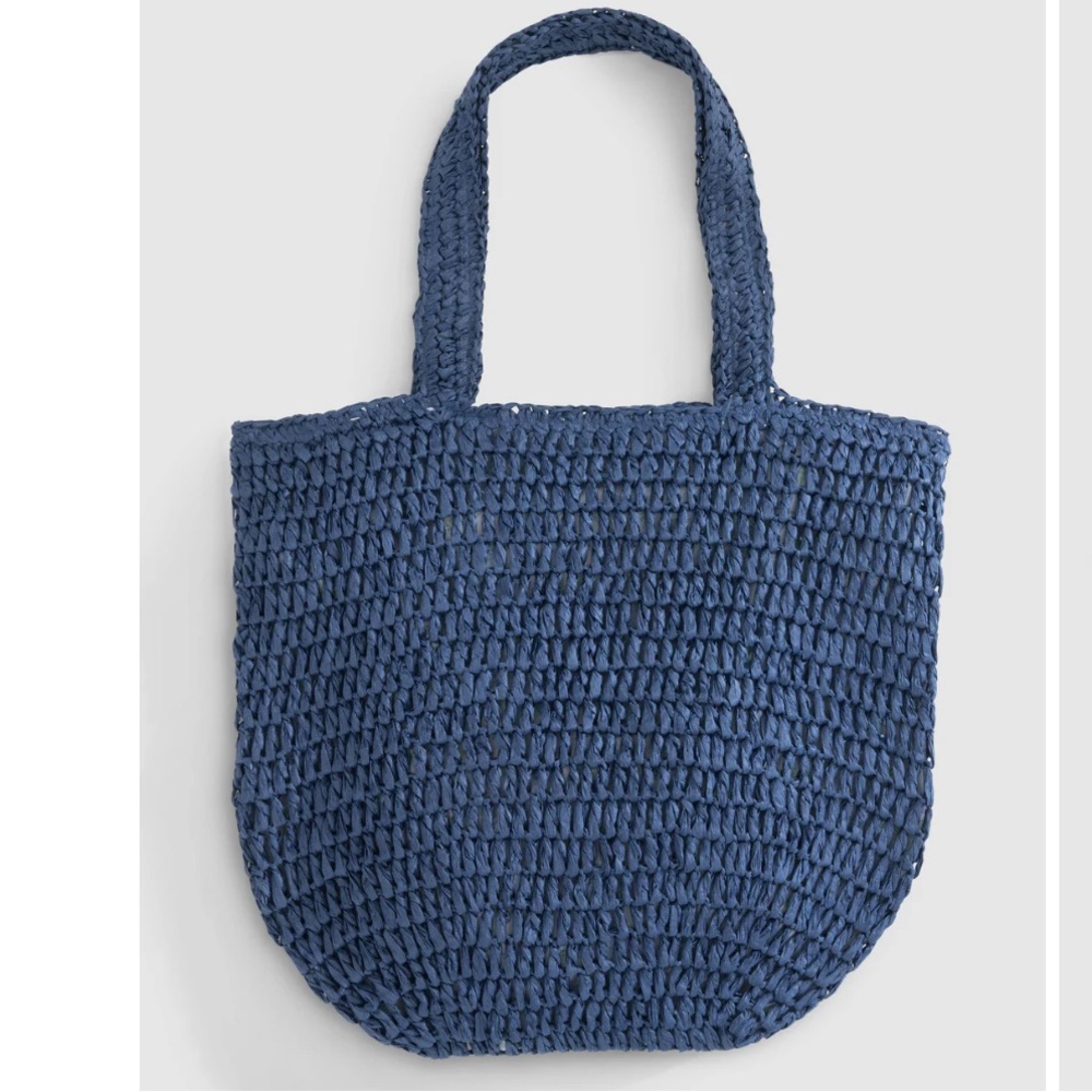 Johnnie-o paper crochet tote NWT